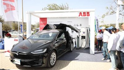 «إيه بي بي» تشارك في أول معرض للتنقل الكهربائي في مصر