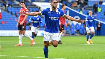 الشوط الأول.. مانشستر يونايتد يتعادل 1-1 مع برايتون في مباراة مثيرة