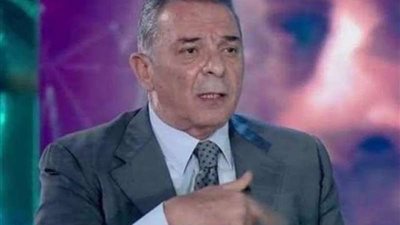 محمود حميدة يعبر عن سعادته لتكريمه في مهرجان الإسكندرية