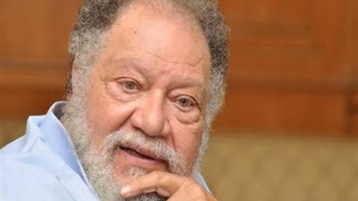 يحيي الفخراني يواصل أستعداده لبدء تصوير مسلسله الجديد