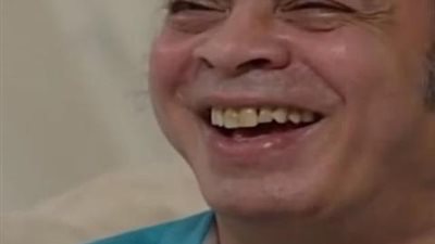 بالفيديو.. المنتصر بالله يشكو من إهمال الوسط الفني: دمروا السينما