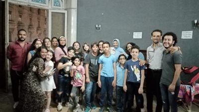 المخرج طارق عبد العزيز يقدم رائعته الفنيه «ورود بتتفتح» بساقيه الصاوى