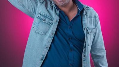 علي ربيع يروج لفيلمه الجديد ”الخطة العايمة” قبل طرحه بالسينمات