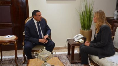 تفاصيل لقاء وزير التنمية المحلية والمدير التنفيذي للأكاديمية الوطنية للتدريب