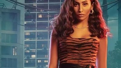 دينا الشربيني تروج لفيلمها الجديد ”آخر دور”