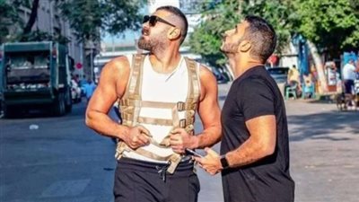 عمرو يوسف يشوق جمهوره لعمل فني جديد