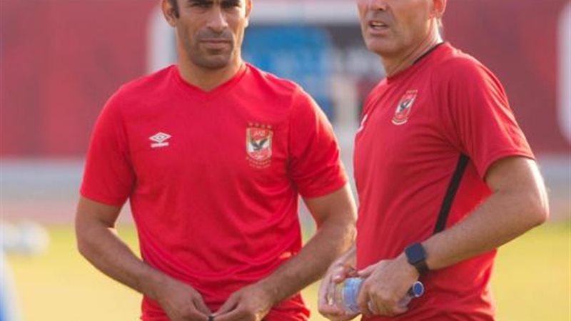 سيد عبد الحفيظ مع