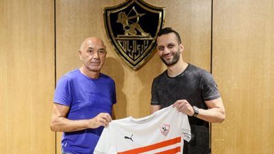 بالصور.. باتشيكو يوقع عقود تدريبه للزمالك رسميًا