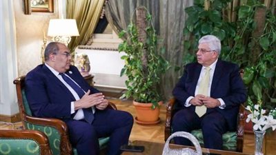 وزير التعليم العالي يلتقي بالدكتور محمود محي الدين رائد المناخ للرئاسة المصرية