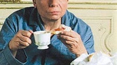 حب المحلي.. الزعيم عادل إمام يدعم الإنتاج المصري على طريقته الخاصة