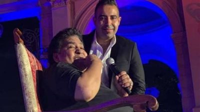 أحمد عدوية يرافق نجله علي مسرح ساقية الصاوي