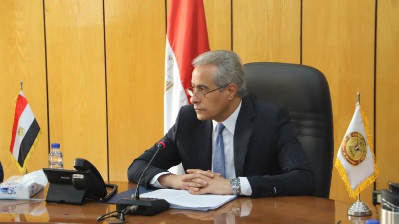 وزير القوى العاملة