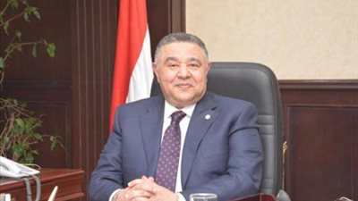 حنفي ينفى وجود أي إصابات بفيروس كورونا في محافظة البحر الأحمر.