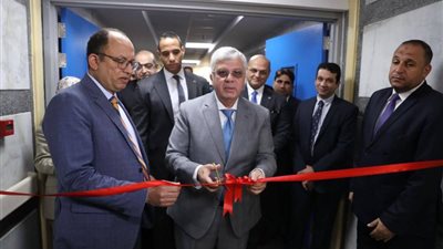 وزير التعليم العالي ورئيس جامعة حلوان يفتتحان المرحلة الثانية من أعمال تطوير مستشفى بدر الجامعي