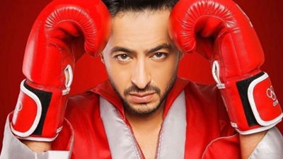 بالفيديو.. حمادة هلال في حواره مع  فتاة : خلاص عجزت