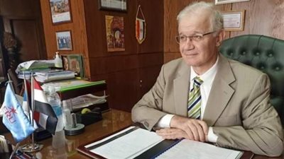 بالصور .. هندسة الجامعة المصرية الروسية تنافس 18 كلية فى سباق السيارات الكهربائية