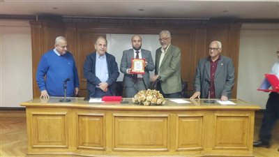 نادي أعضاء هيئة التدريس بالطاقة الذرية يكرم 14 عالما ضمن أفضل 2% من الباحثين بالعالم