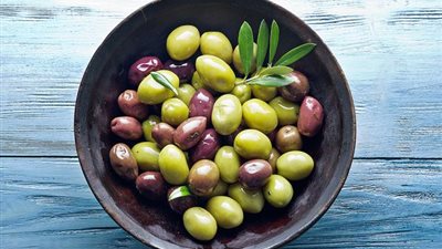 «الزيتون».. روشتة علاجية مثالية لمرضى السكري