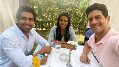 شاهد.. أسماء أبو اليزيد بصحبة فريق عمل ”الأنسة فرح” الجزء الثاني