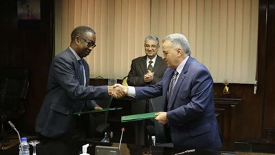 وزير الكهرباء يشهد توقيع مذكرة تفاهم مع اللجنة الأفريقية للمواصفات الكهروتقنية