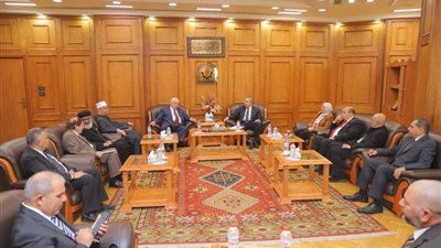 جامعة السويس تنظم المؤتمر العلمي لكلية الاعلام وتكنولوجيا الاتصال بالتعاون مع رابطة الجامعات الإسلامية