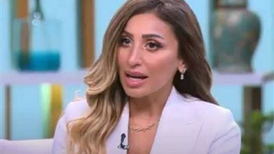 دينا الشربيني تقع في الحب وتعترف: شخص لذيذ