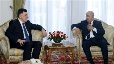 تفاصيل المباحثات الهاتفية بين السراج وتبون