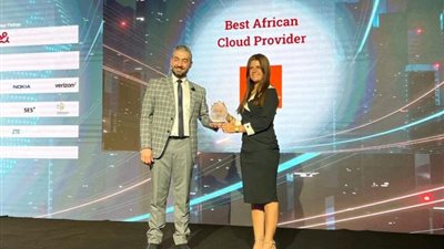 اورنچ مصر تتسلم جائزة أفضل مزود إقليمي لخدمات الحوسبة السحابية من Telecom Review