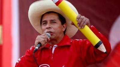 رئيس بيرو المعزول يطلب اللجوء إلى المكسيك