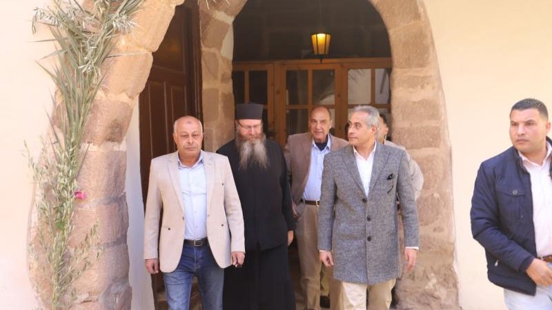 زيارة وزير القوى