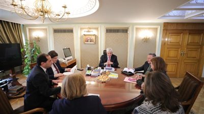 وزير التعليم العالي يبحث آليات التعاون العلمي مع وفد الوكالة الأمريكية للتنمية الدولية USAID