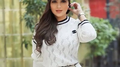 مي عمر تداعب جمهورها بإطلالة مميزة في احدث ظهور