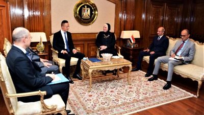 جامع: دراسة انشاء منطقة صناعية مجرية في مصر...وفرص كبيرة لاقامة مشروعات مصرية مجرية مشتركة