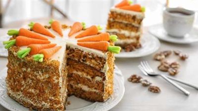 «زي المطاعم».. كيفية تحضير كيك الجزر في المنزل