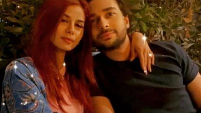 انت ميراث الحب.. خطيب منة عرفة يغازلها بكلمات رومانسية عبر ”انستجرام”