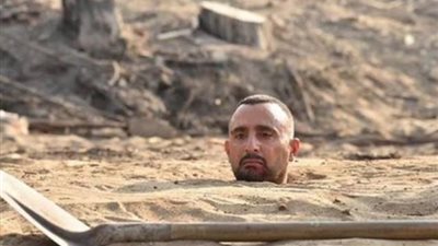 أحمد السقا يعود للديكور الخاص بفيلم ”السرب”