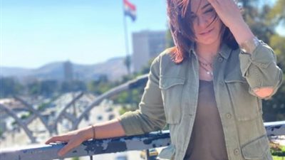 سلاف فواخرجى بإطلالة جريئة فى أحدث ظهور لها