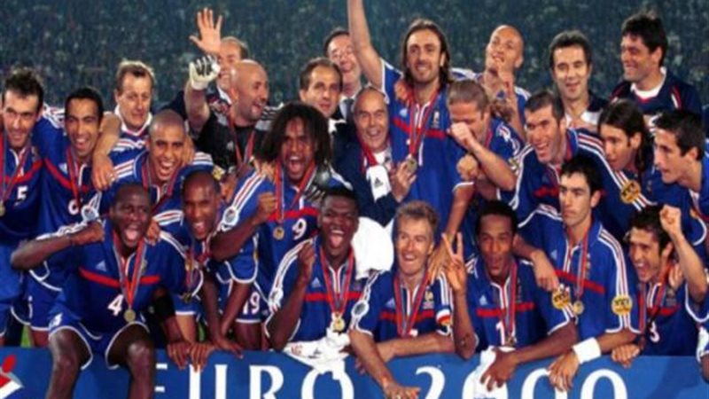منتخب فرنسا 2000