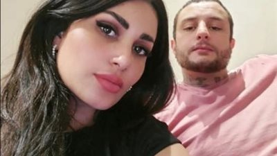 ”بحبك حب جنون”.. أحمد الفيشاوي يحتفل بعيد زواجه الثالث بكلمات رومانسية