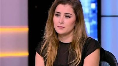 عائشة بن أحمد :سيد رجب يشبه الأطفال وأصعب مشاهدي كانت معه