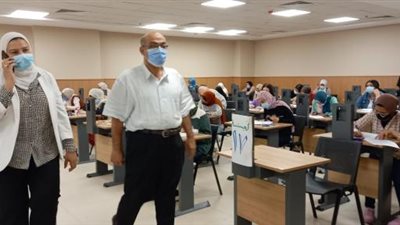 إنطلاق الاسبوع الثاني من امتحانات نهاية العام الدراسي بألسن عين شمس