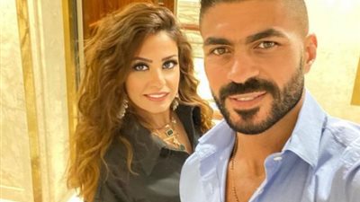 خالد سليم يغازل زوجته بكلمات رومانسية عبر ”انستجرام”