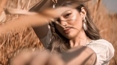 ليلى أحمد زاهر بإطلالة مختلفة عبر ”انستجرام”