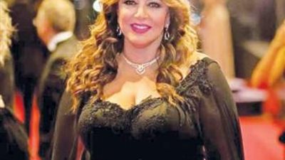 اكتشفها نور الدمرداش وطلبها زوجها لبيت الطاعة.. حكاية 9 سنوات قضتها فى المحاكم لخلع زوجها الأول.. أسرار فى حياة هالة صدقى