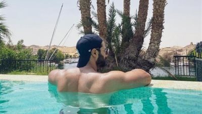كريم فهمي يقضي إجازته في أسوان: أحلى الأماكن في العالم
