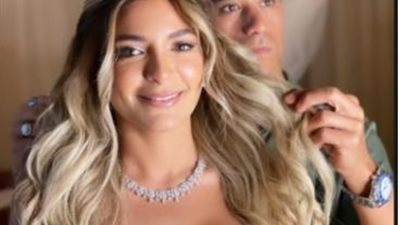 البنت أحلى من أمها.. نجلة علاء غانم تشعل مواقع التواصل الاجتماعى بفستان الزفاف