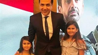 أحمد رفعت بصحبة ”ملايكة” شهيد حادث الواحات أحمد جاد: بحبكم