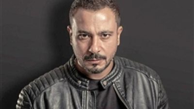 محمد نجاتي يكشف موقفه من دخول زوجته الفن