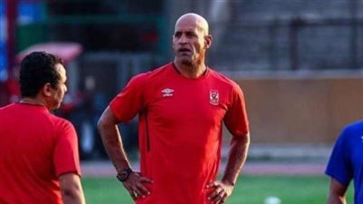 هل يدرب فايلر بيراميدز؟ مساعده يجيب