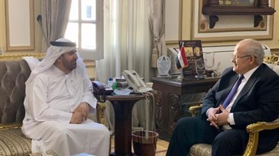 ننشر تفاصيل لقاء رئيس جامعة القاهرة ومدير مؤسسة محمد بن راشد للمعرفة